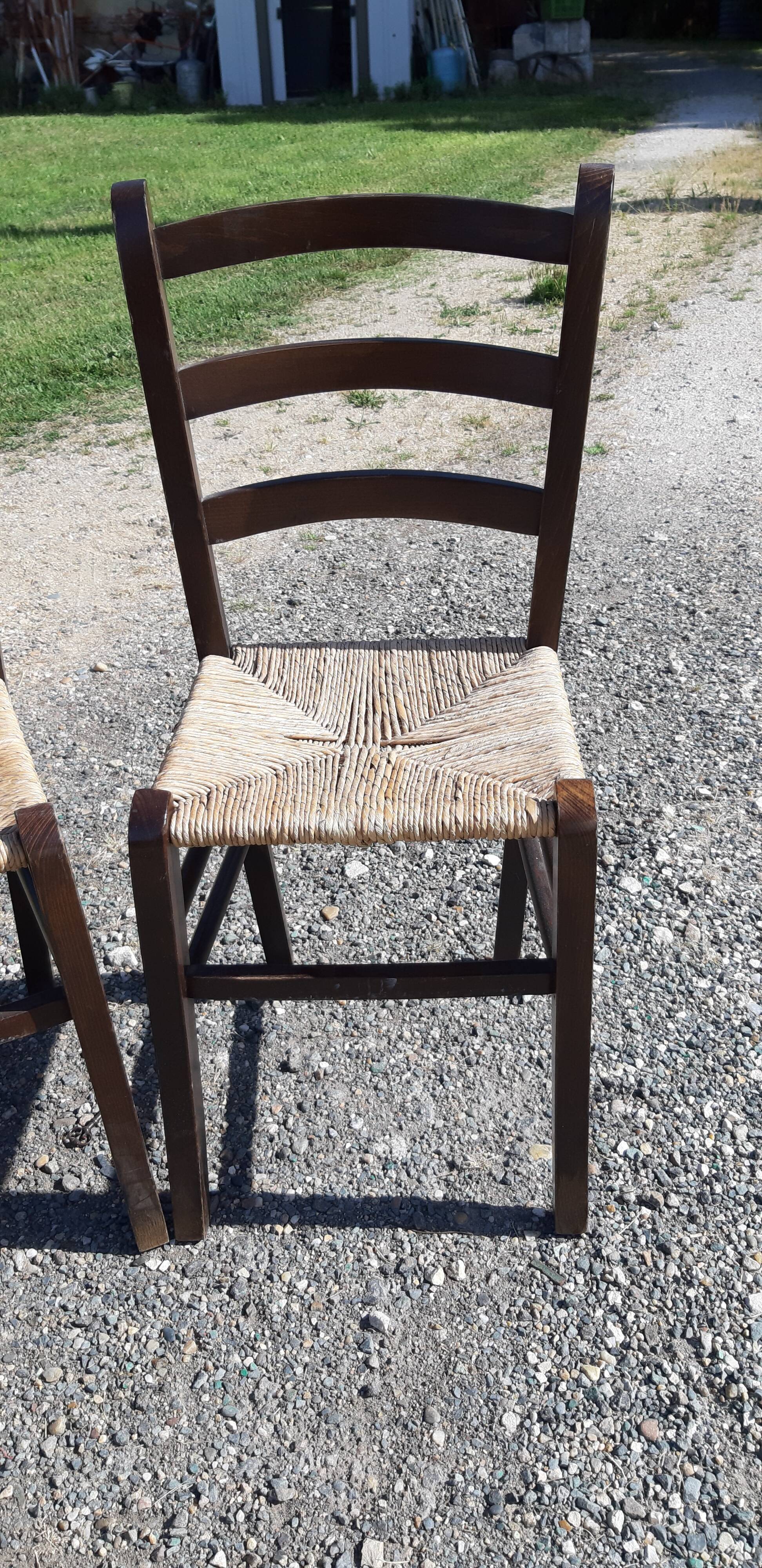 8 chaises paillées anciennes