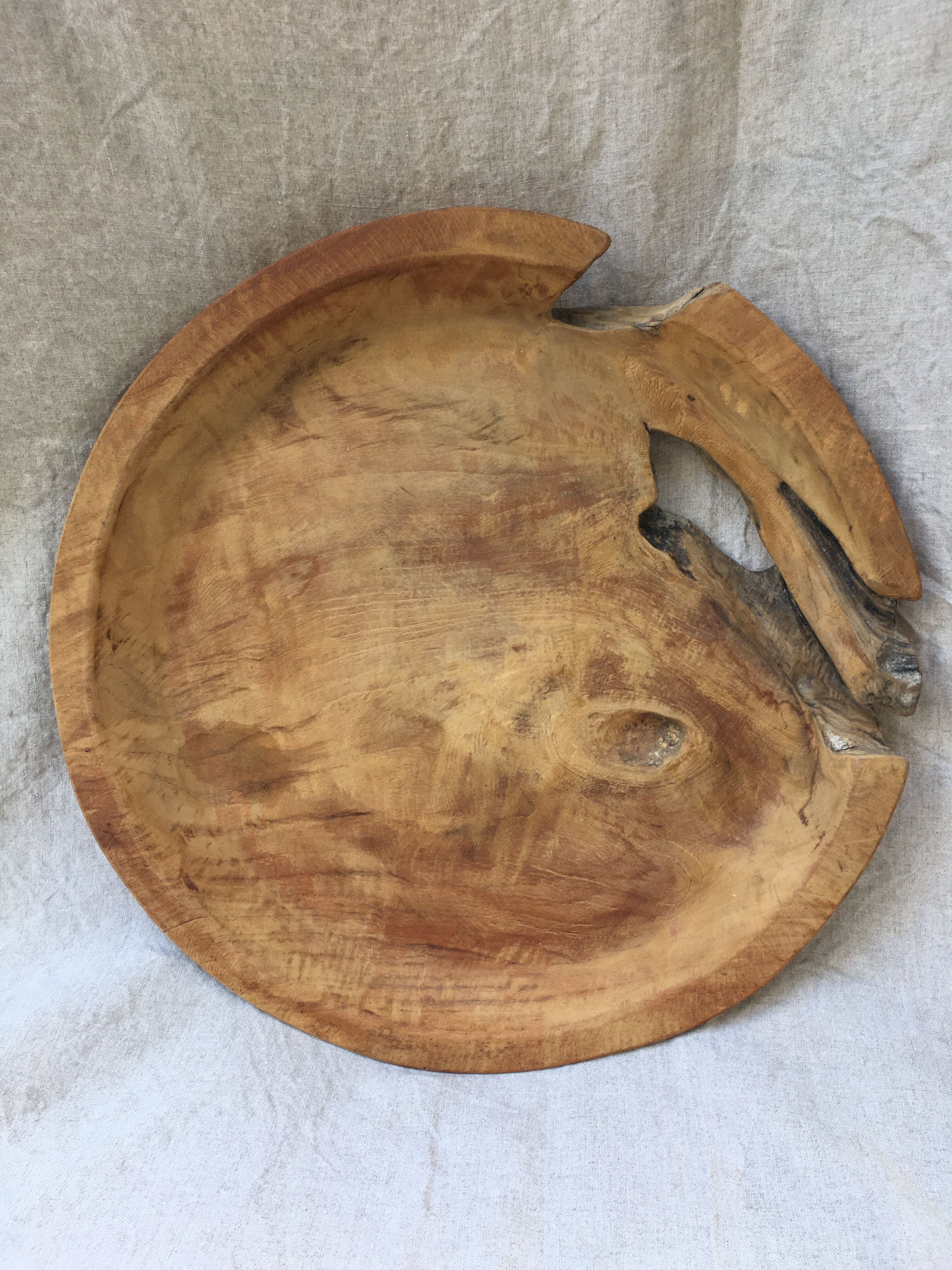 Round teak dish