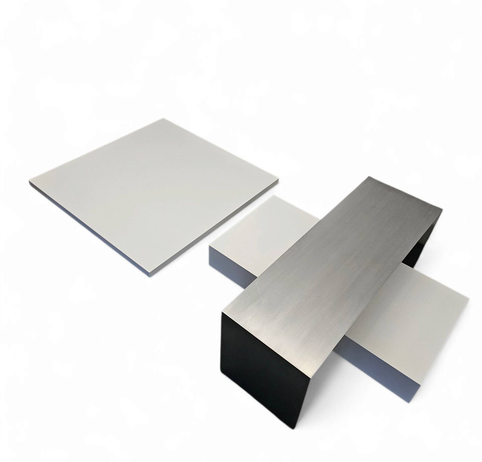 Minimalism / Coffee table / Model 261 Note / Piero Lissoni / Cassina / 2001