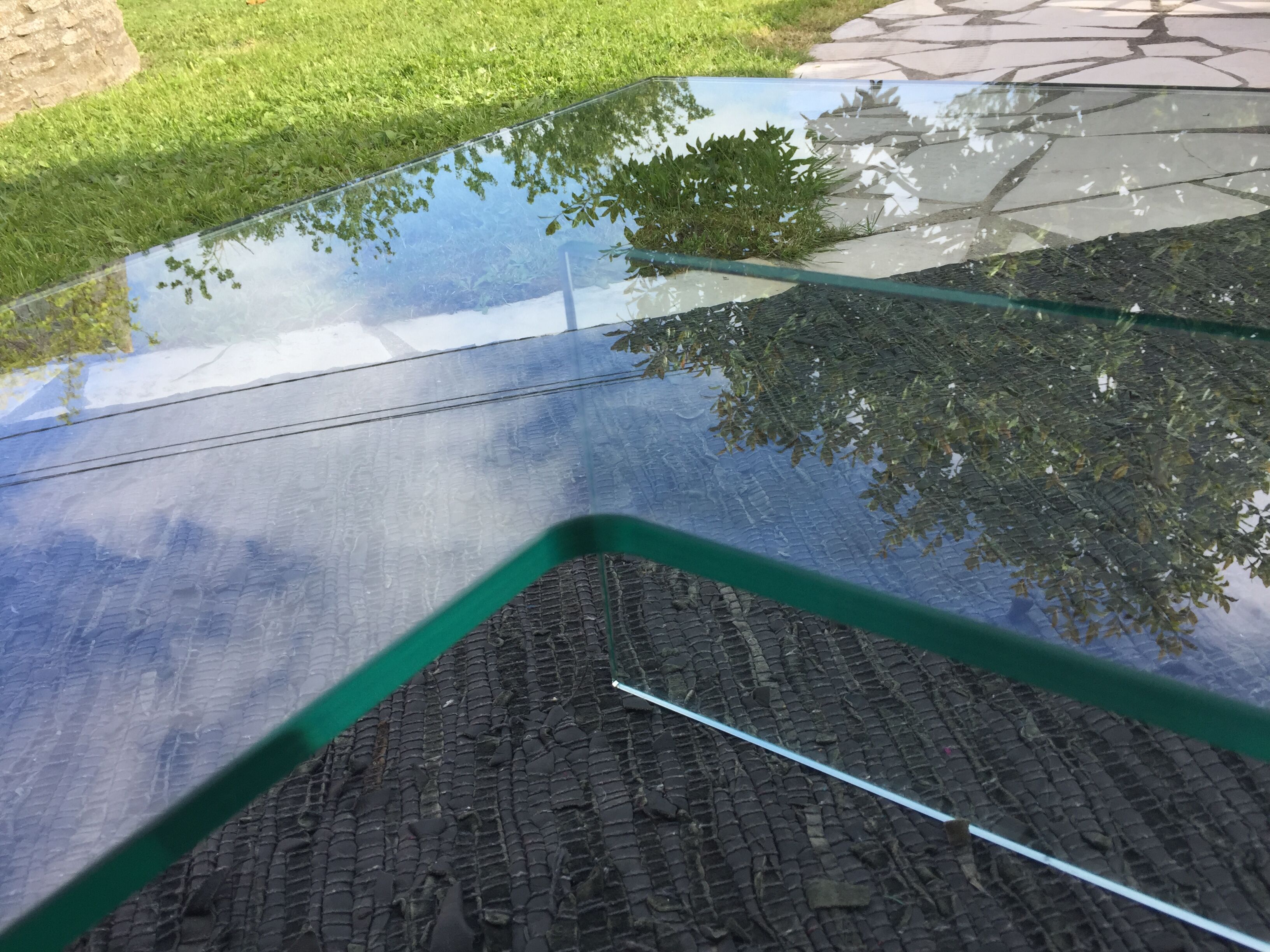All-glass free-form coffee table