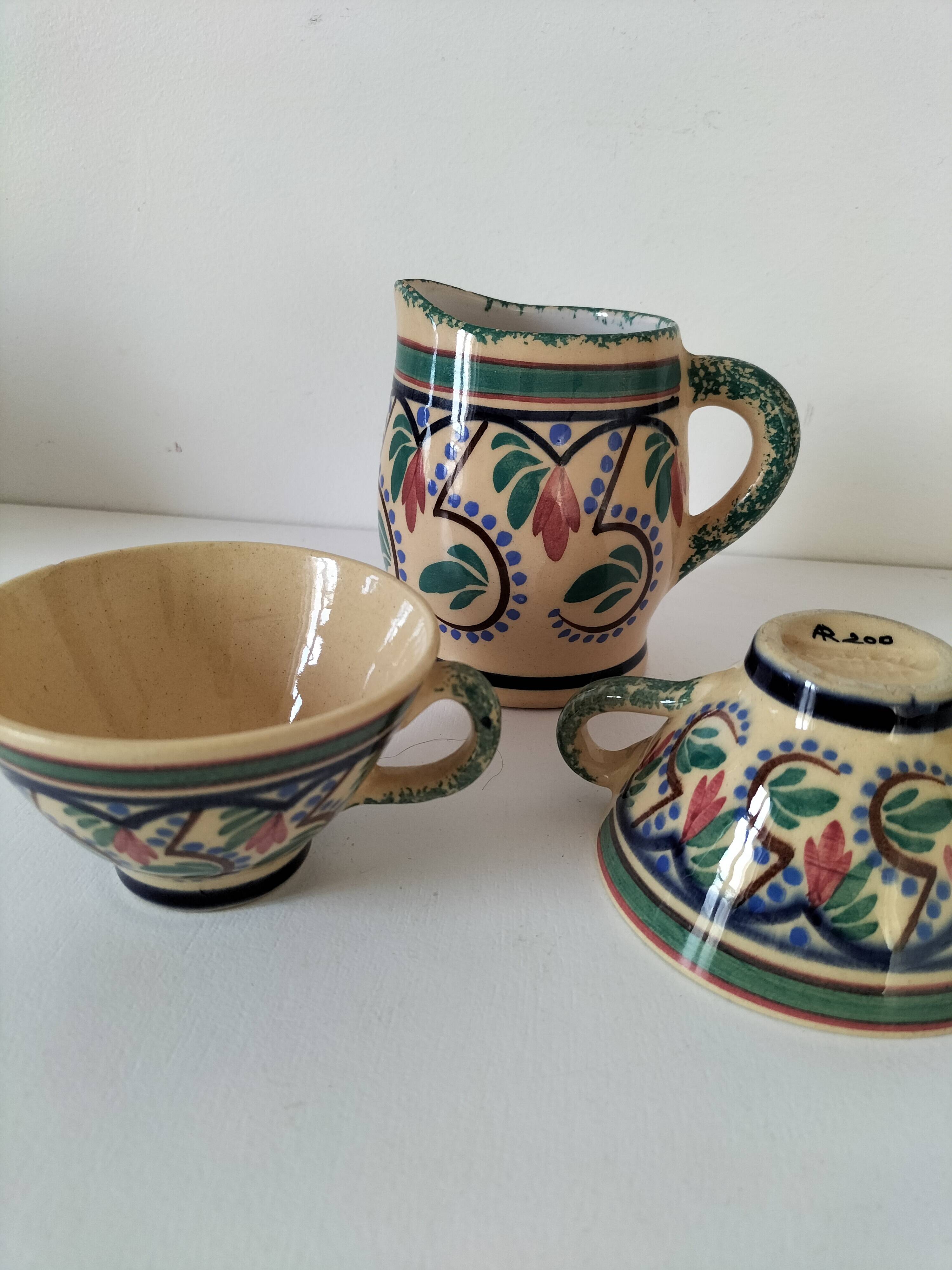 Tasses et pot à lait Keraluc Quimper