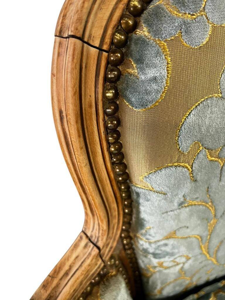 Vintage baroque two-seater canapé