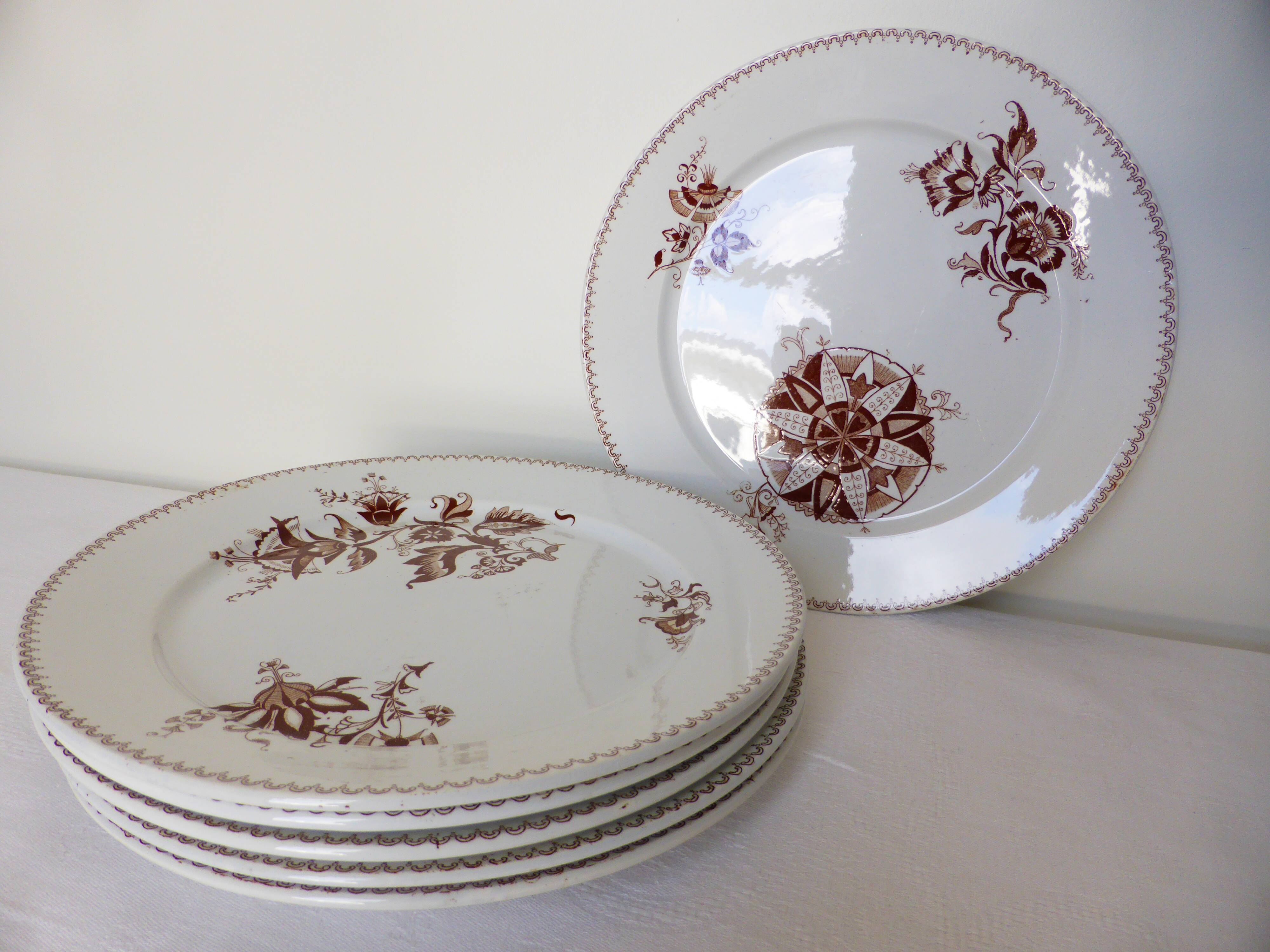 6 flat plates of Sarreguemines Danish model 210410