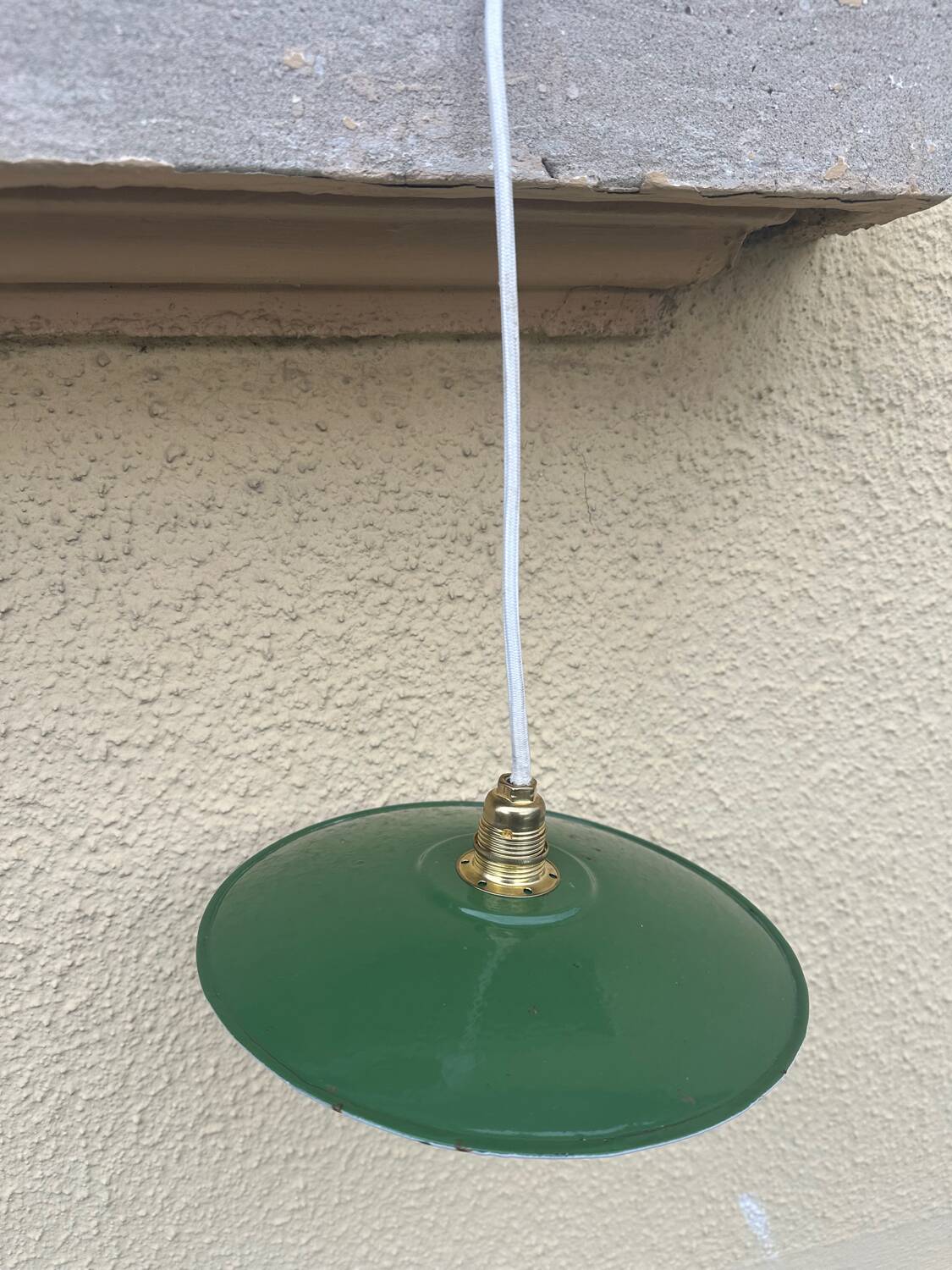 Vintage pendant light with green and white enamelled sheet metal lampshade and LED electricity