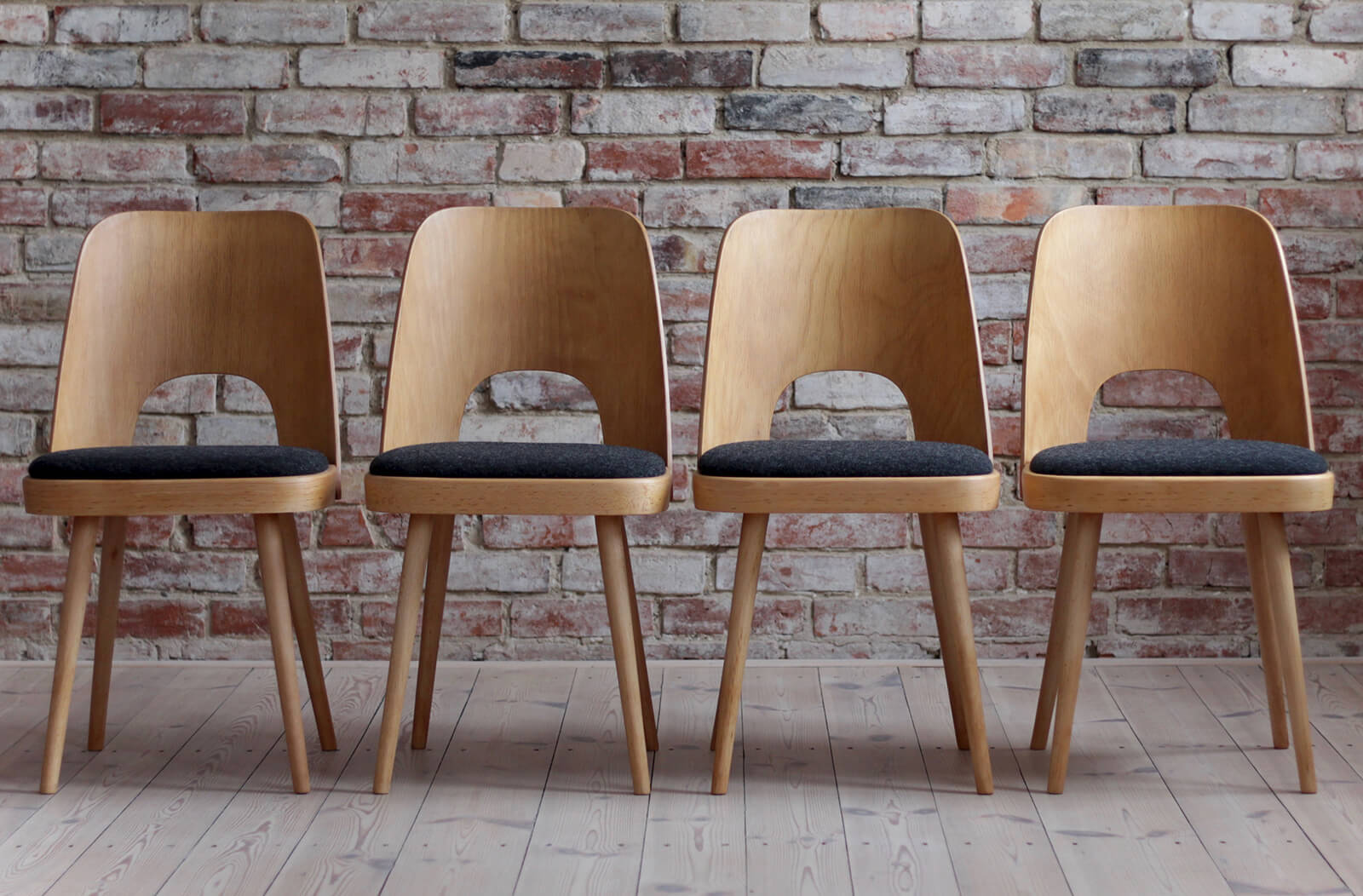 Set of 4 Dining Chairs by Oswald Haerdtl, Reupholstered, Midcentury
