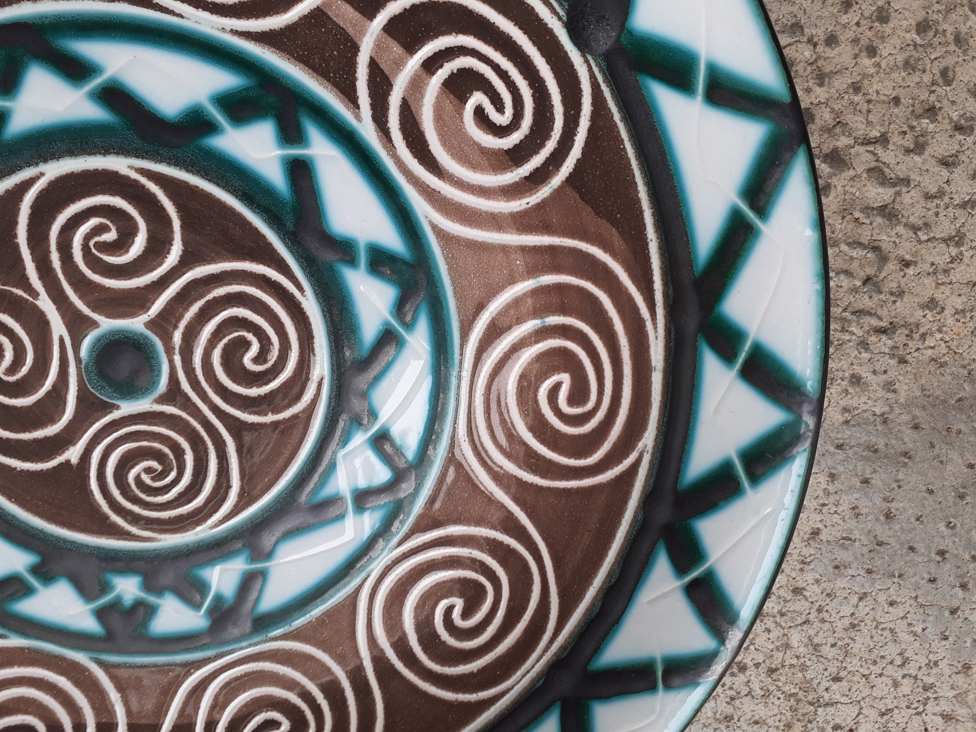 plate Robert Picault Vallauris 70s vintage