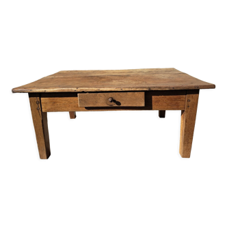 Table basse de ferme