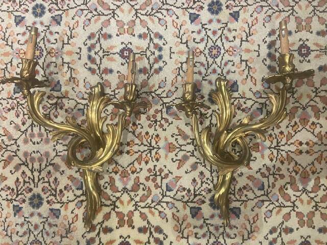 Pair of gilded bronze wall sconces with two lights - Louis XV style