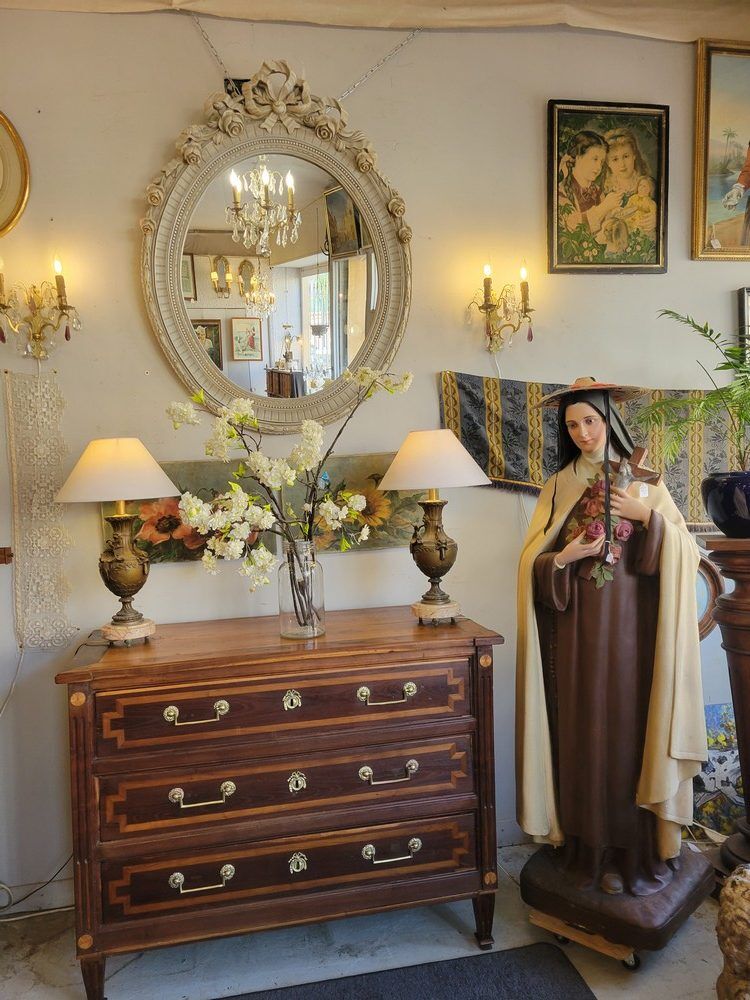 Louis XVI medallion mirror