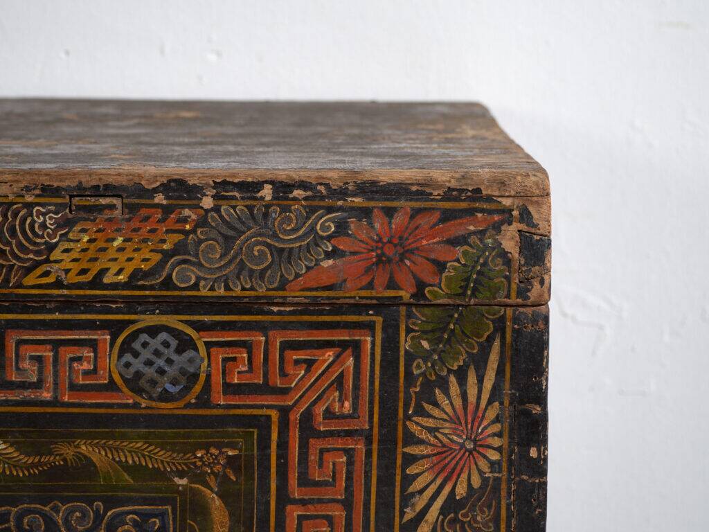 Antique Chinese chest painted in pine wood – China, circa 1900