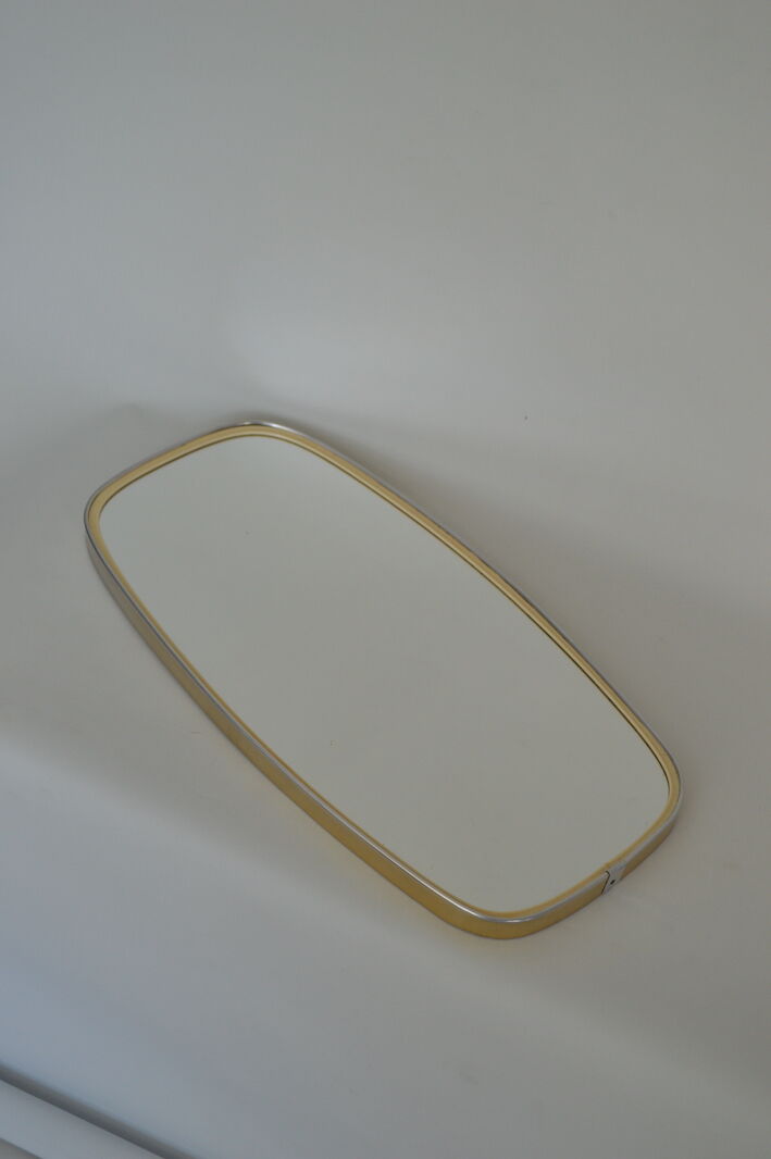 Vintage mirror mirror