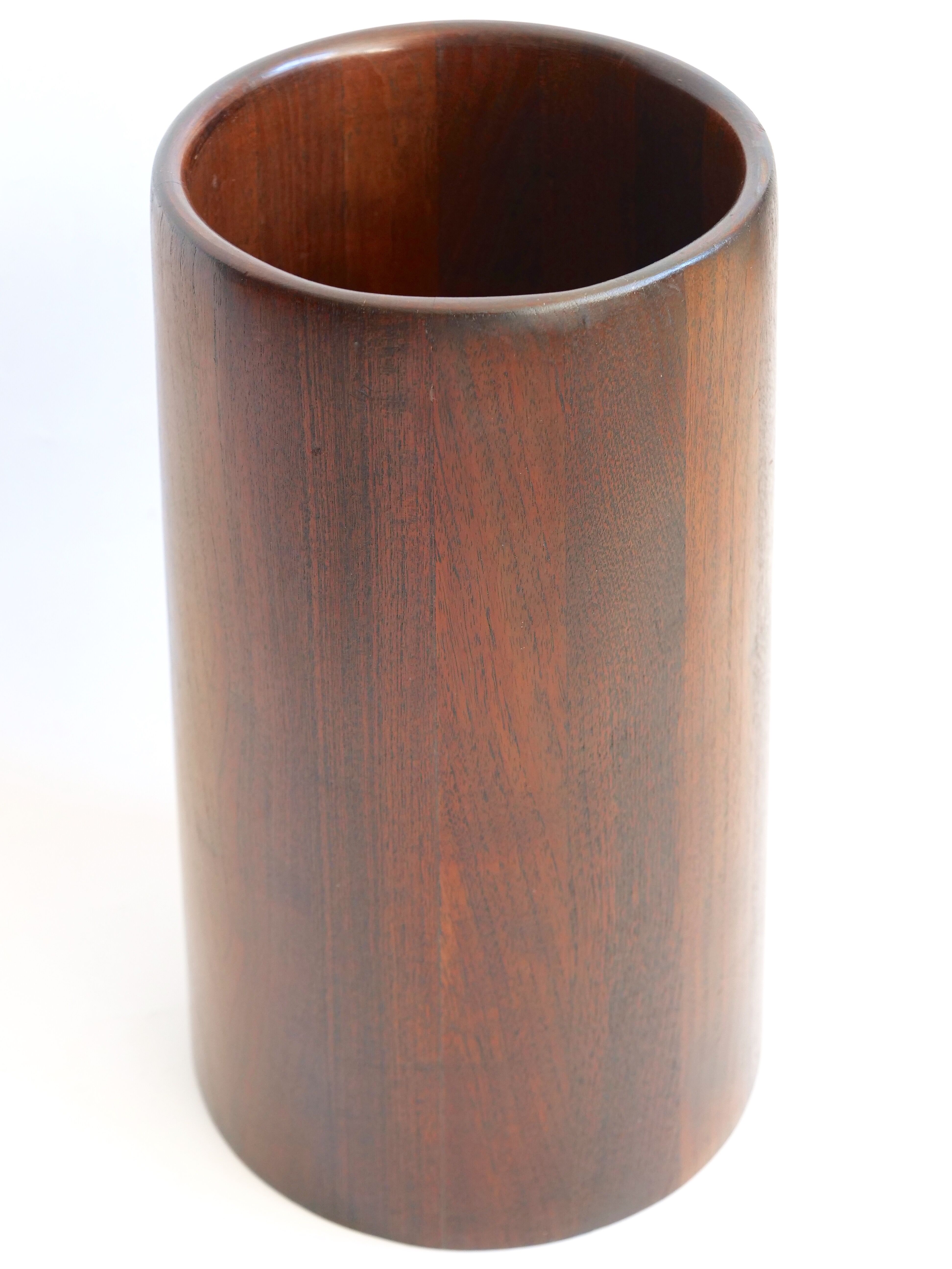 Scandinavian design umbrella holder