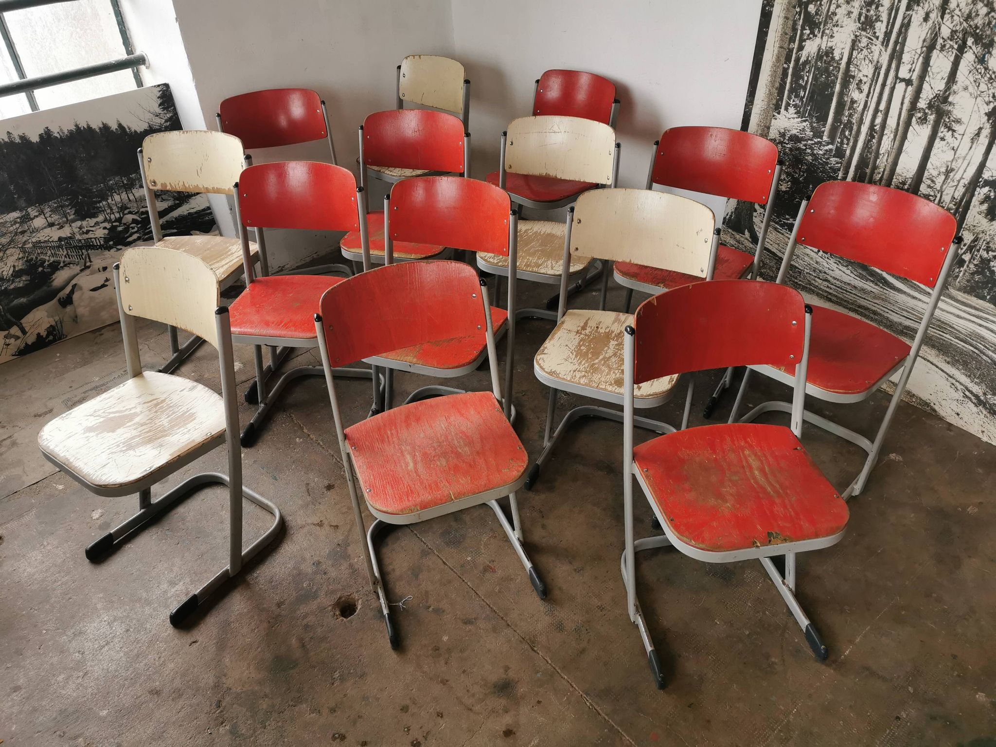 Set of 14 vintage stackable chairs