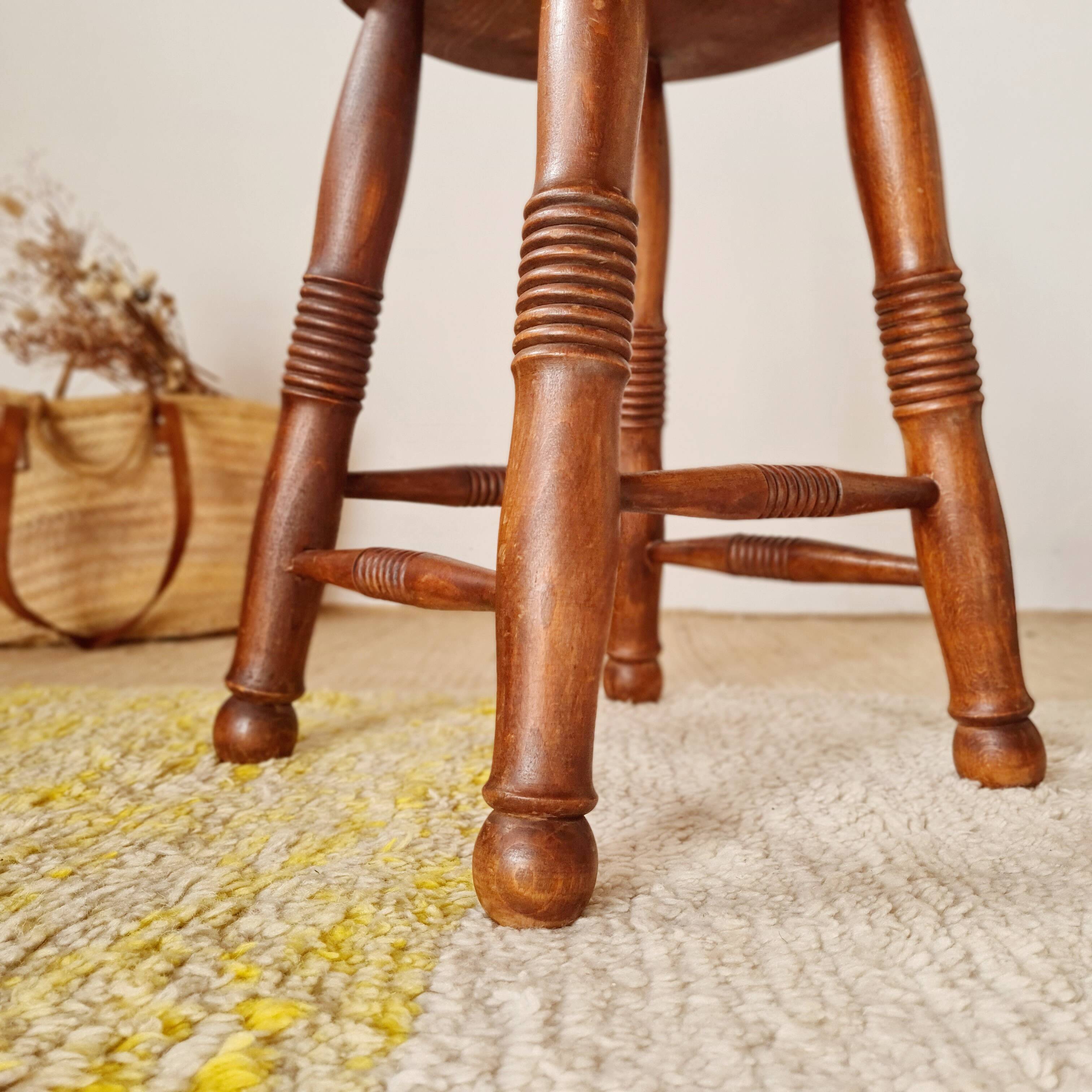 Antique wooden chair - oak - folk art - brutalist