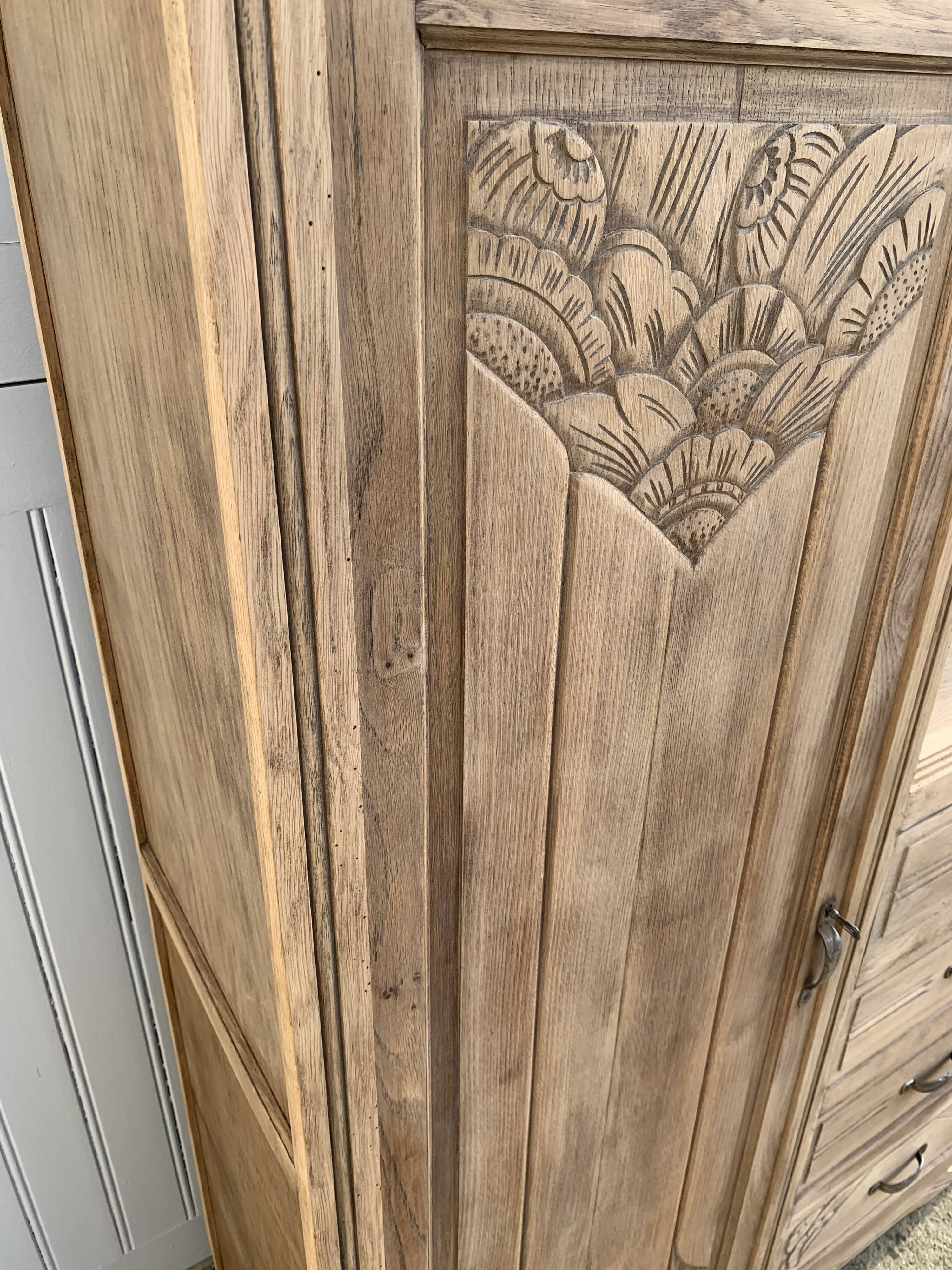 1930 asymmetrical Parisian wardrobe