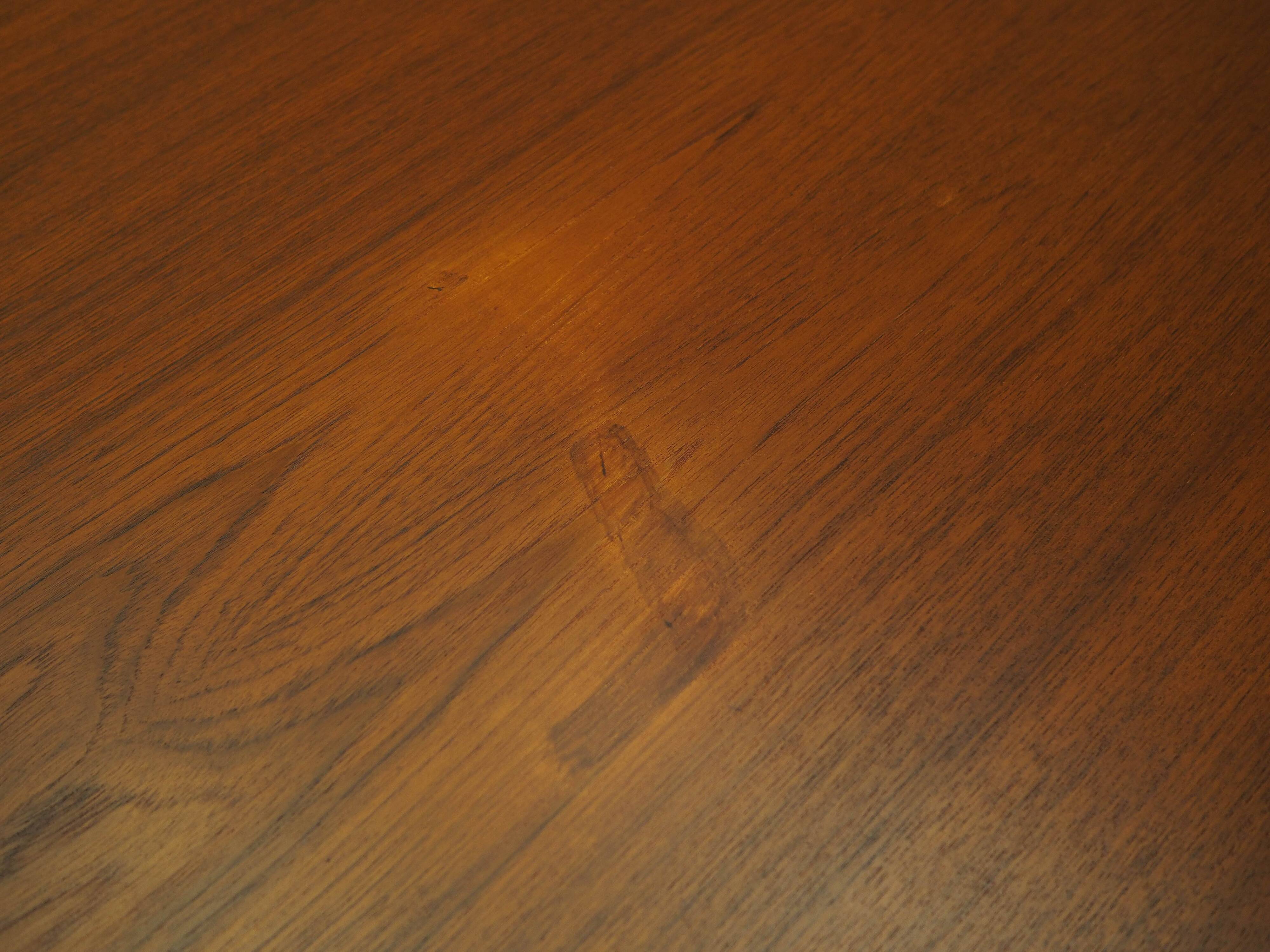Teak table, Danish design, 1970s, designer: Johannes Andersen
