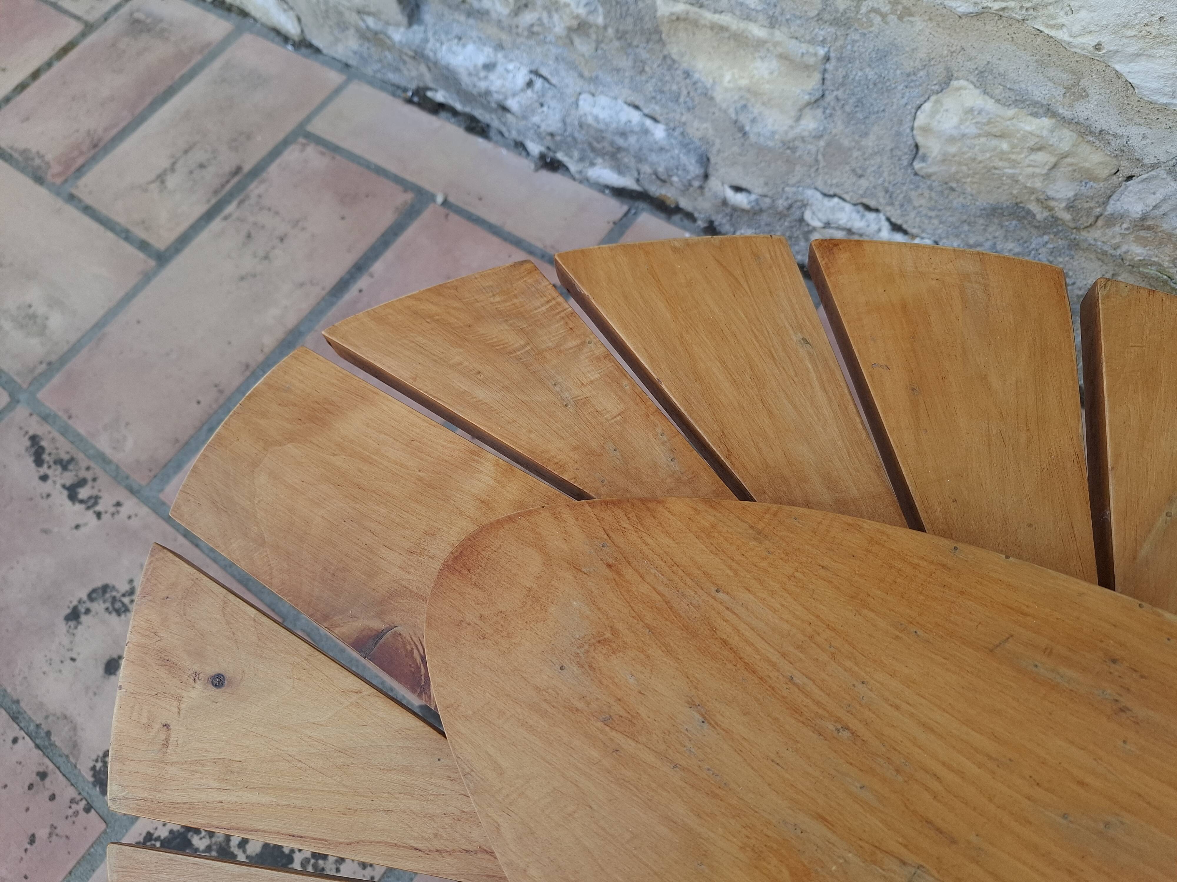 Vintage daisy shaped wooden coffee table