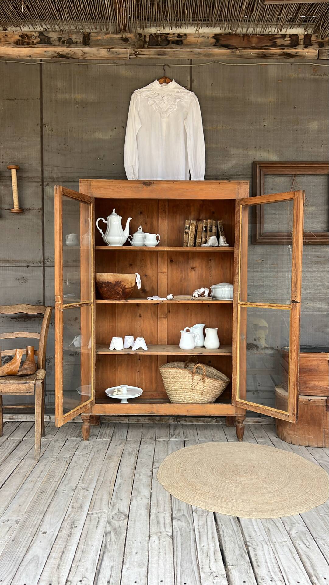 Ancienne vitrine anglaise