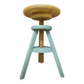 Screw stool