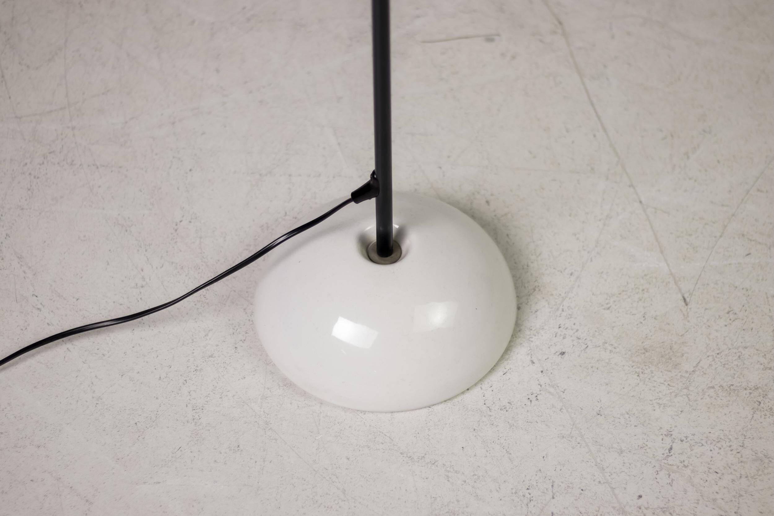 Bibip floor lamp Achille Castiglioni Bibip