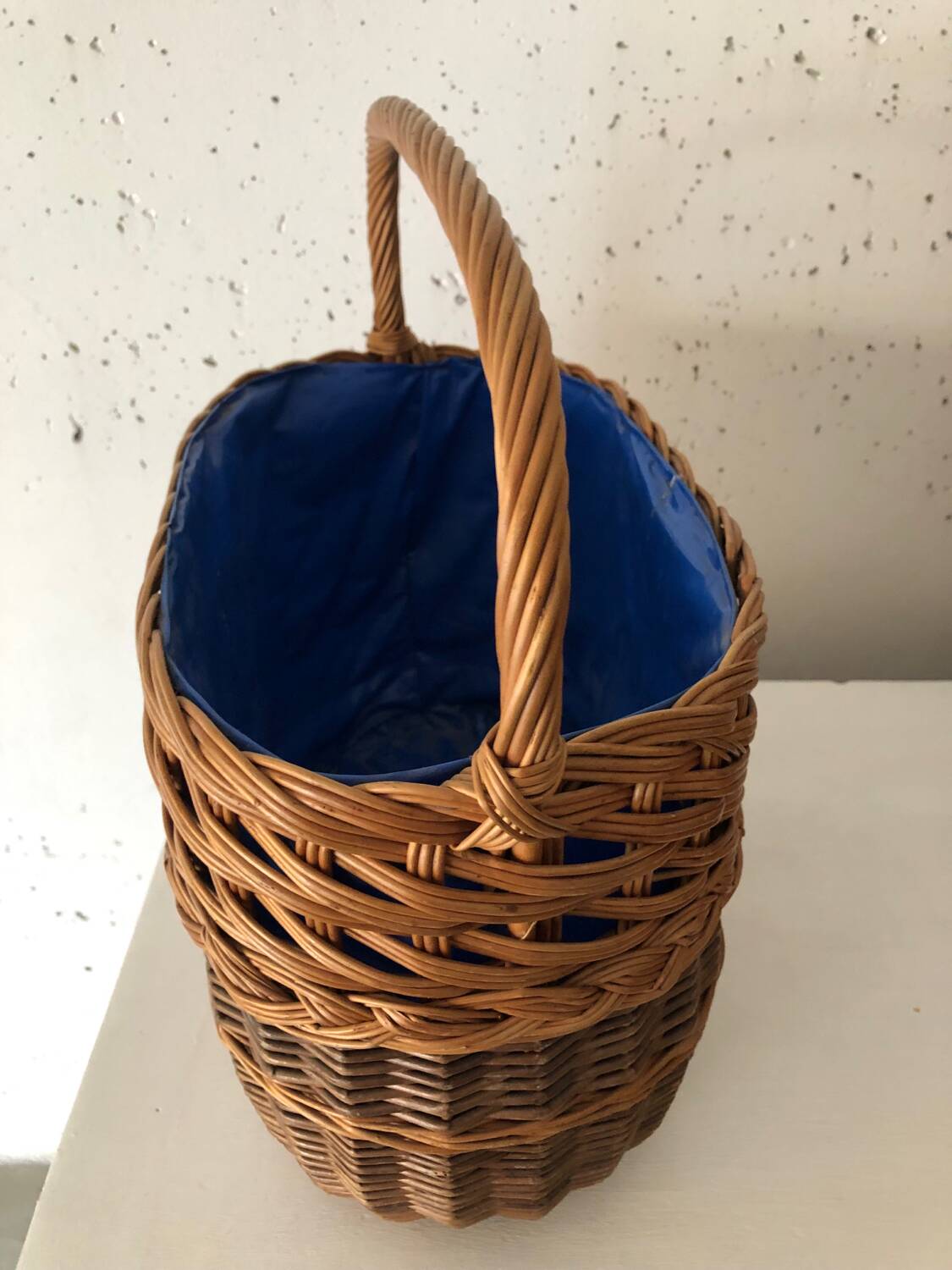 Wicker basket