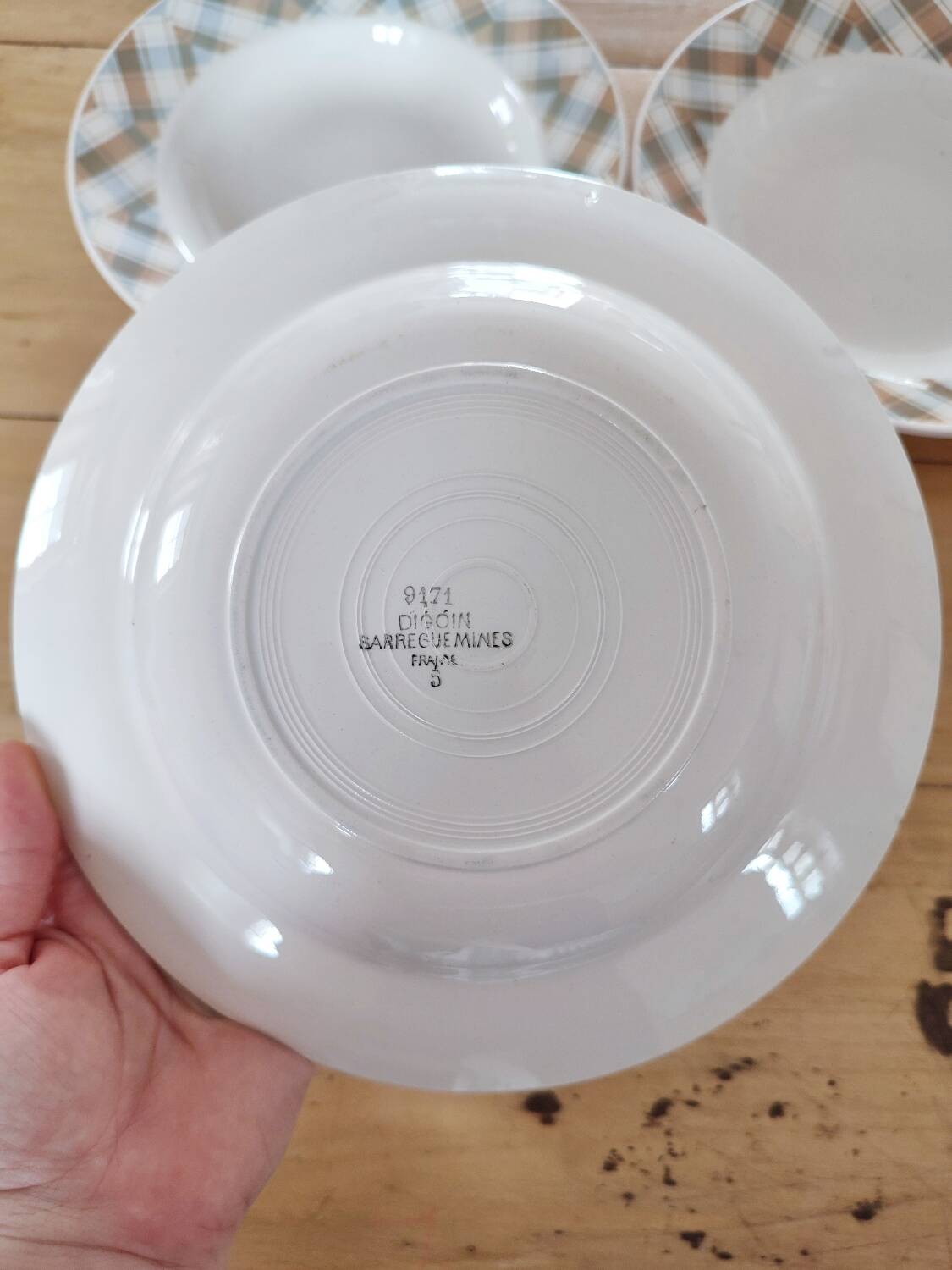 Set of 3 vintage soup plates