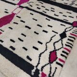 Handmade Moroccan Berber rug 284 x 176 CM
