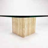 Table basse en verre faite à la main du milieu du siècle avec base en travertin, années 1960