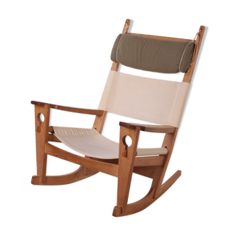 Rocking-chair H. Wegner pour Getama modèle Ge-673 chêne