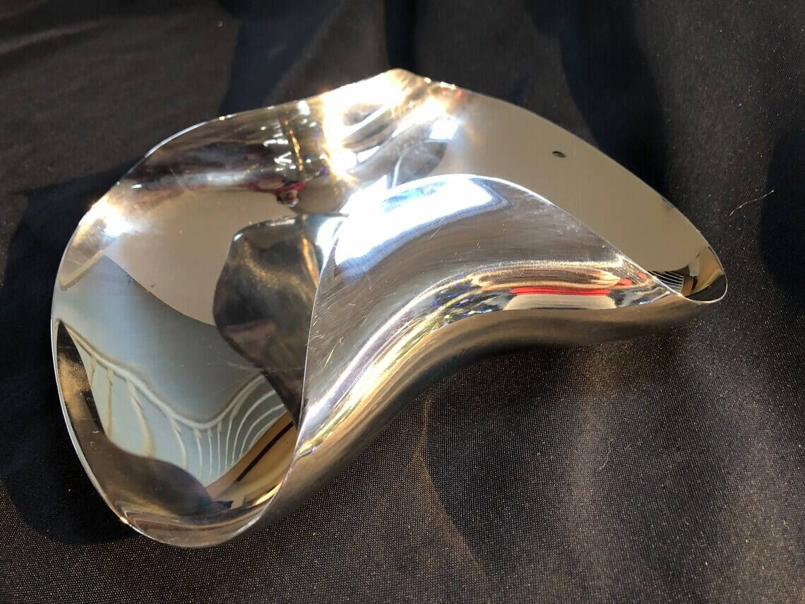Marli fruit holder in 18/10 stainless steel from Alessi design Steven Blaess