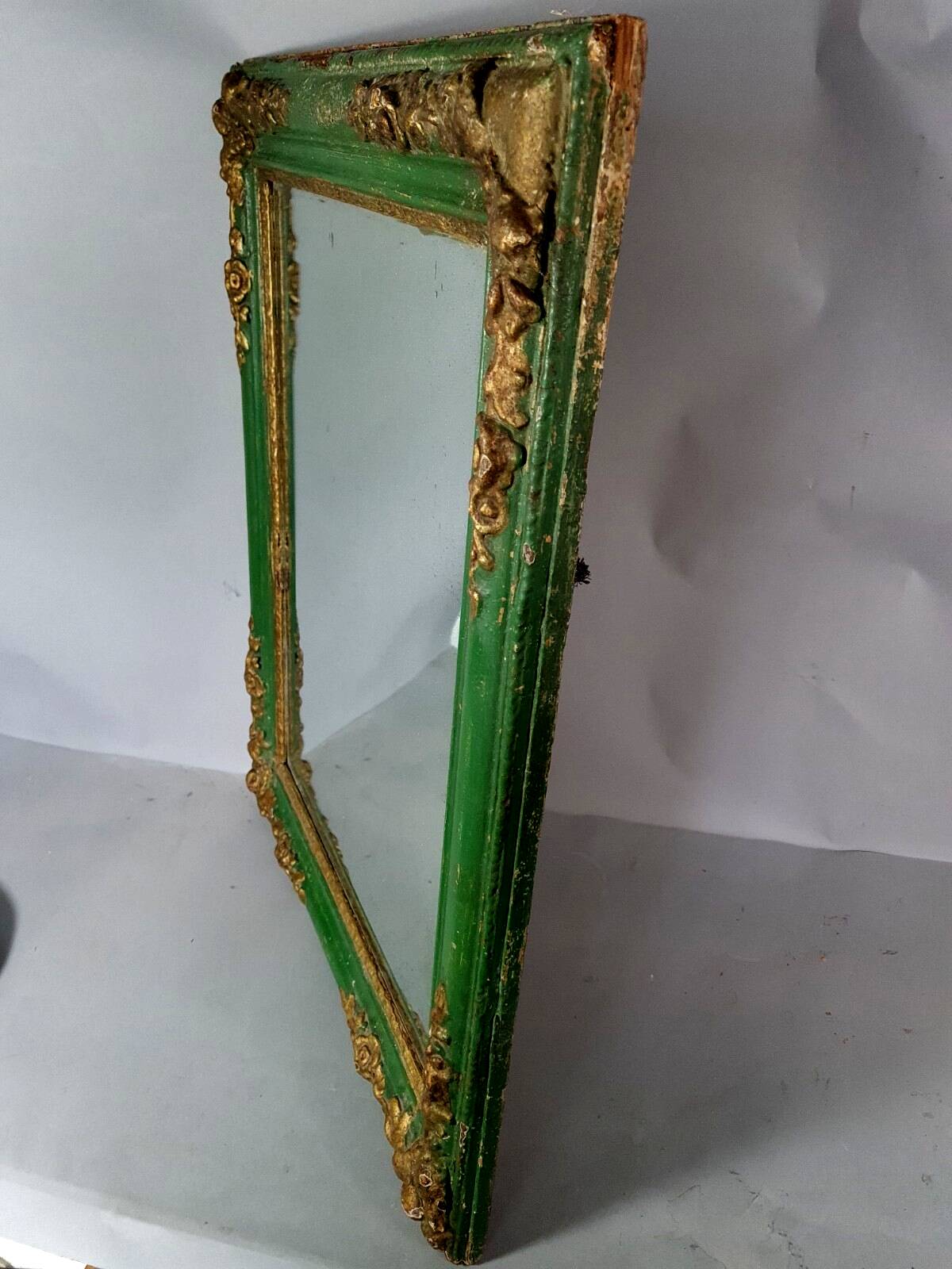 Antique mirror with green and gold stucco wood frame 73x62 cm C626