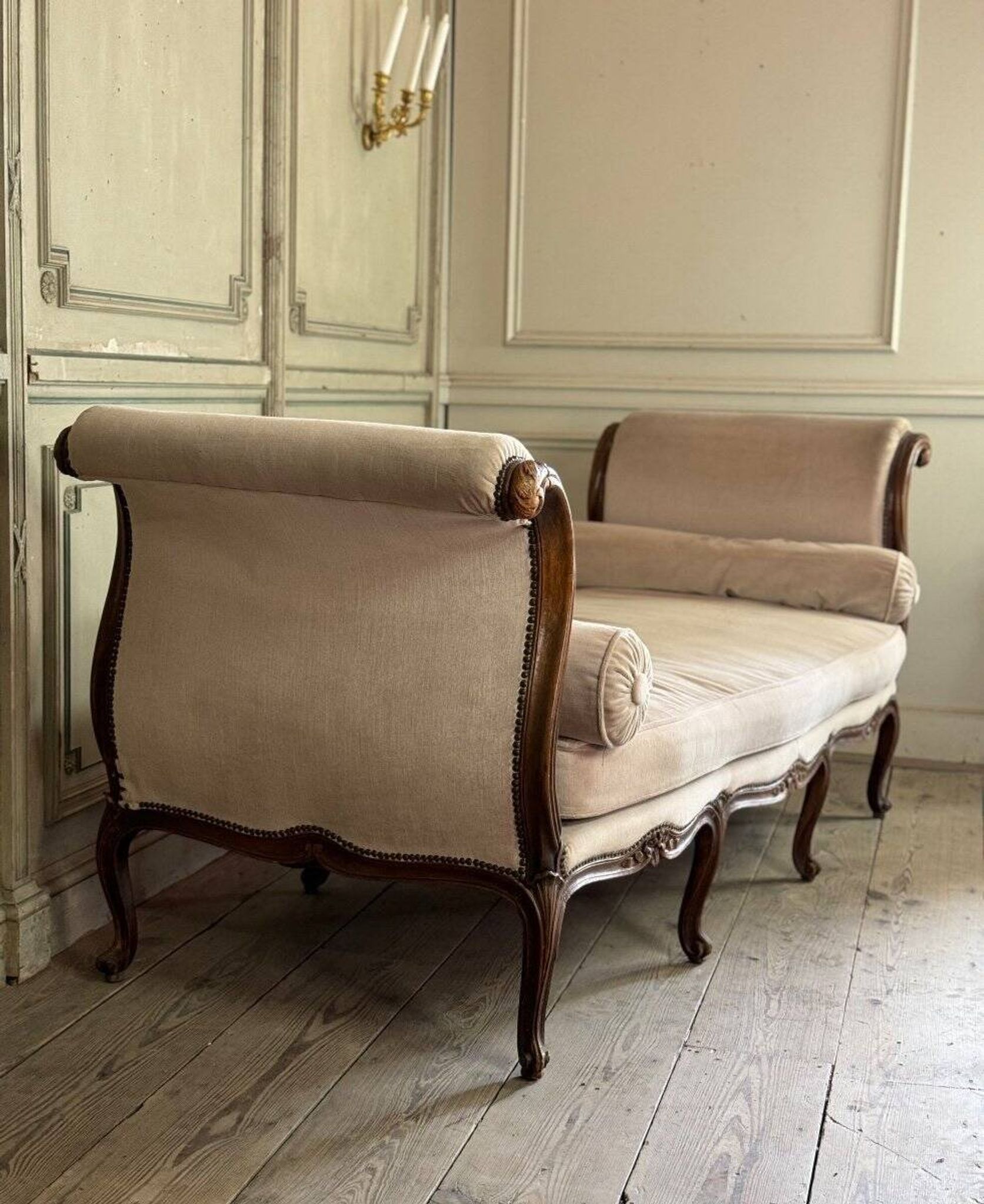 Louis XV Daybed In Beech Carved On All 4 Sides, France
