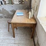 Oak desk with spindle legs, 1950s