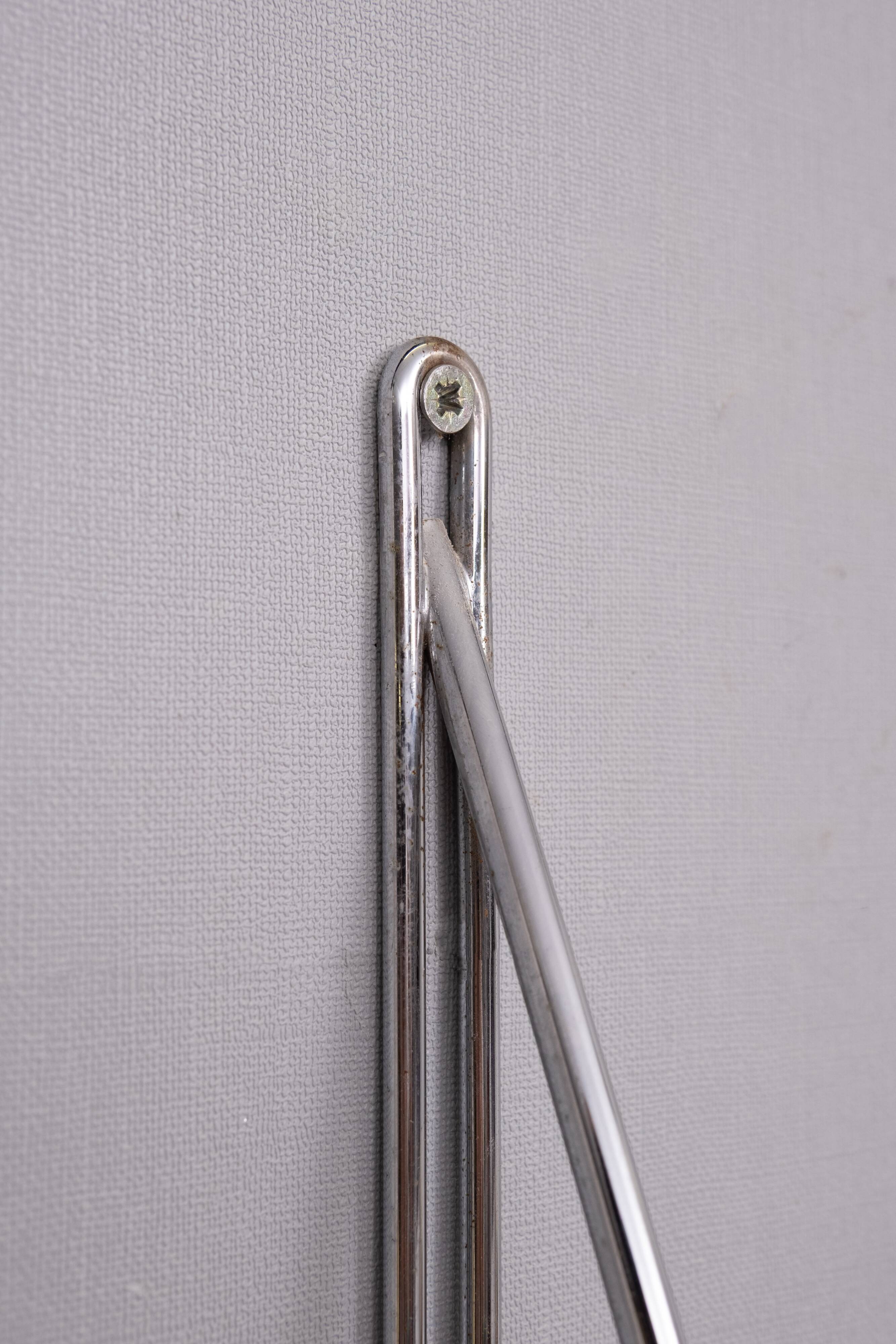 Wire shelf / wall bookcase “Artist” Ikea 1990s