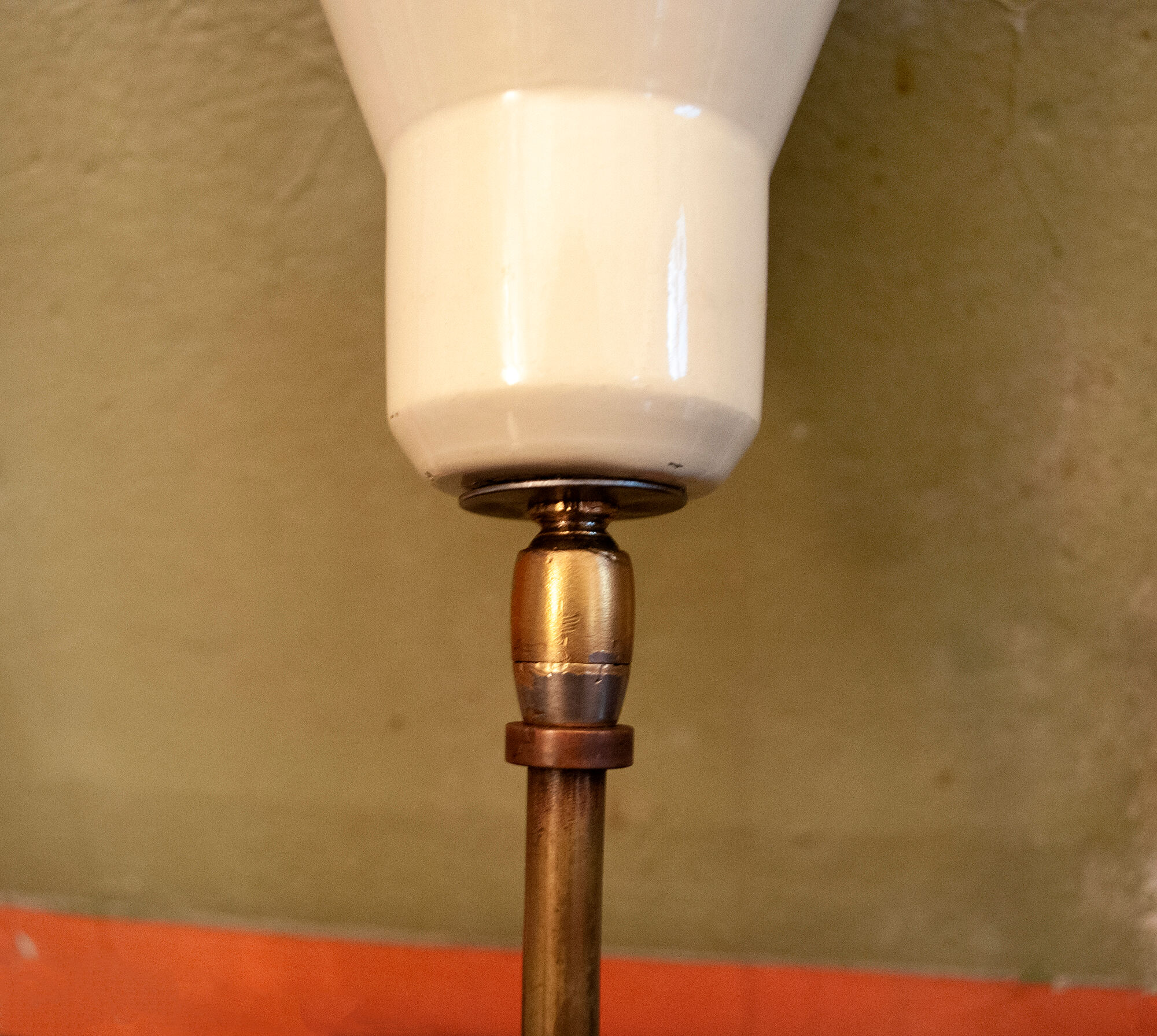 Wall lamp in brass and with three lights.  Italy 50s