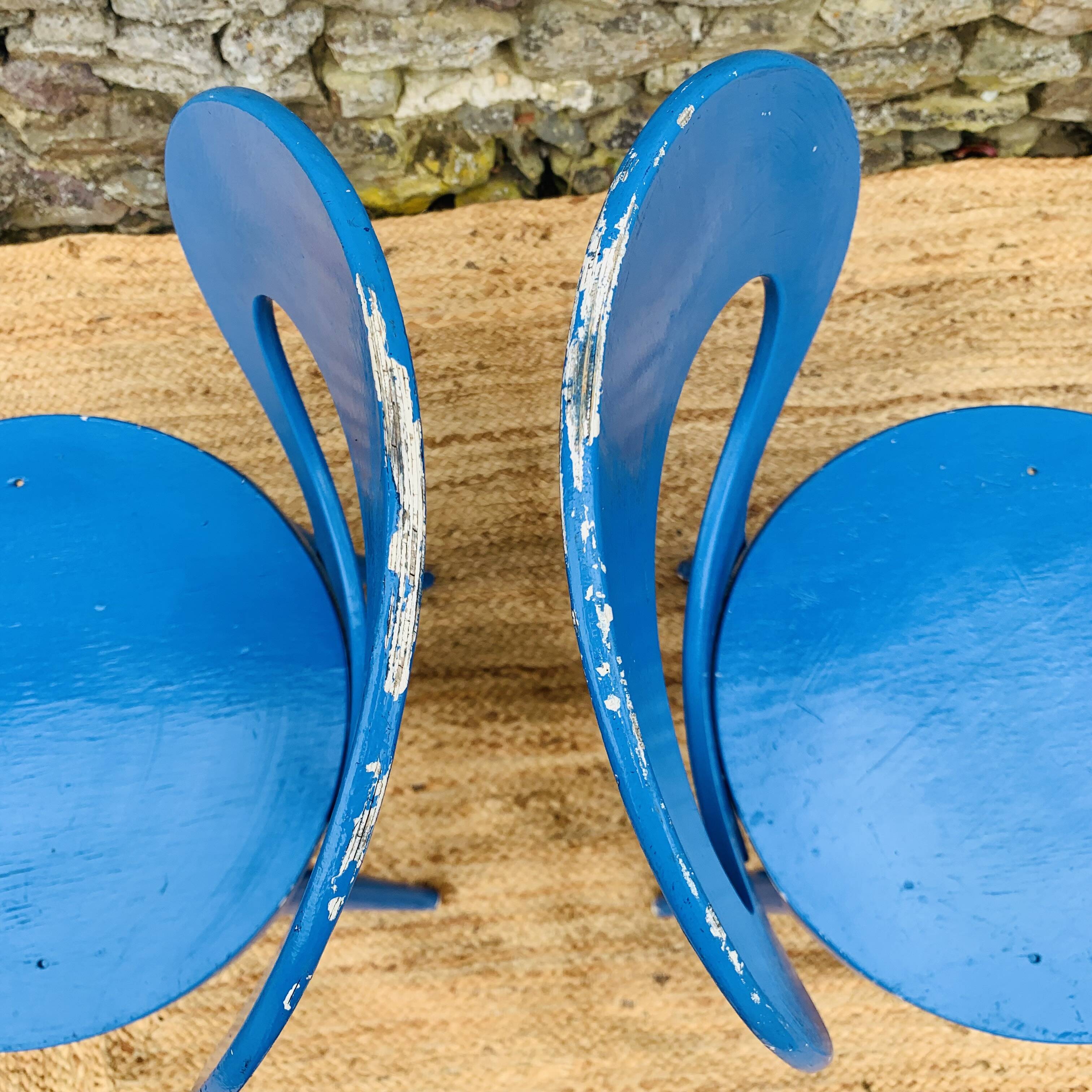 Pair of Baumann seagull model chairs