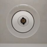 Suspension of the 70s in white opaline