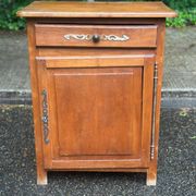 Buffet commode vintage en bois massif du XIXème siècle
