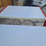 Vintage design nesting coffee table