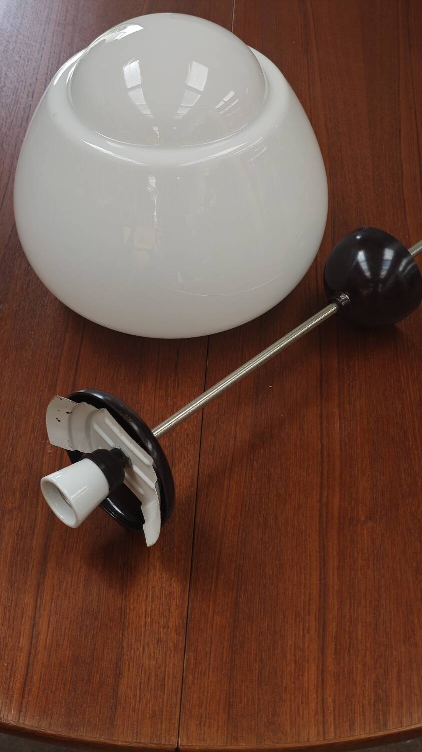 Czechoslovak opaline and Bakelite Bauhaus suspension