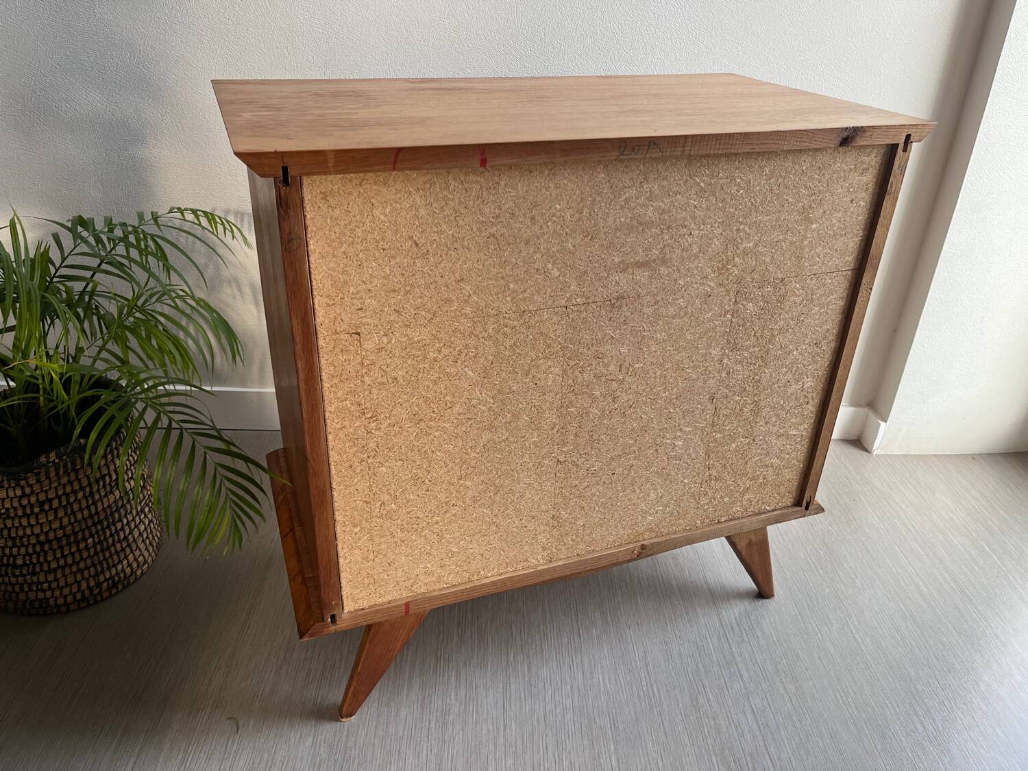 Vintage chest of drawers with splayed legs