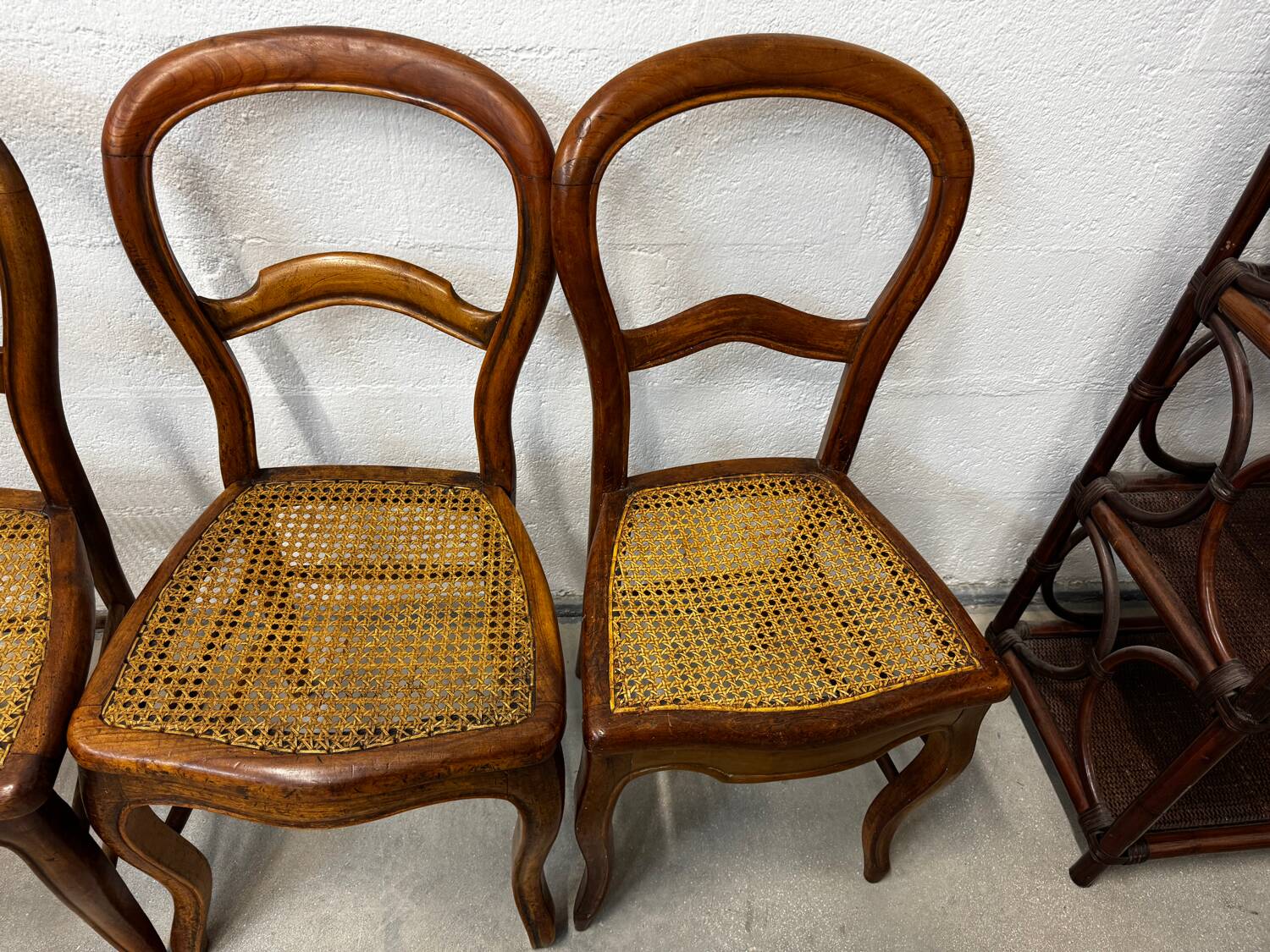Lot de 4 chaises en cannage et bois Louis Philippe