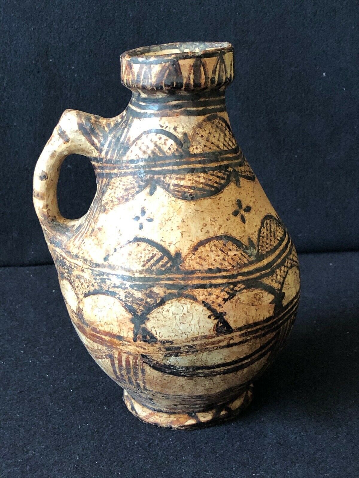 Ceramic Berber jug Kabylie