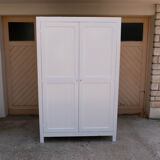 Armoire parisienne