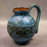 Blue ceramic pitcher with frieze by Jérôme Massier – Vallauris
