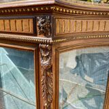 Showcase in walnut Louis XVI Style