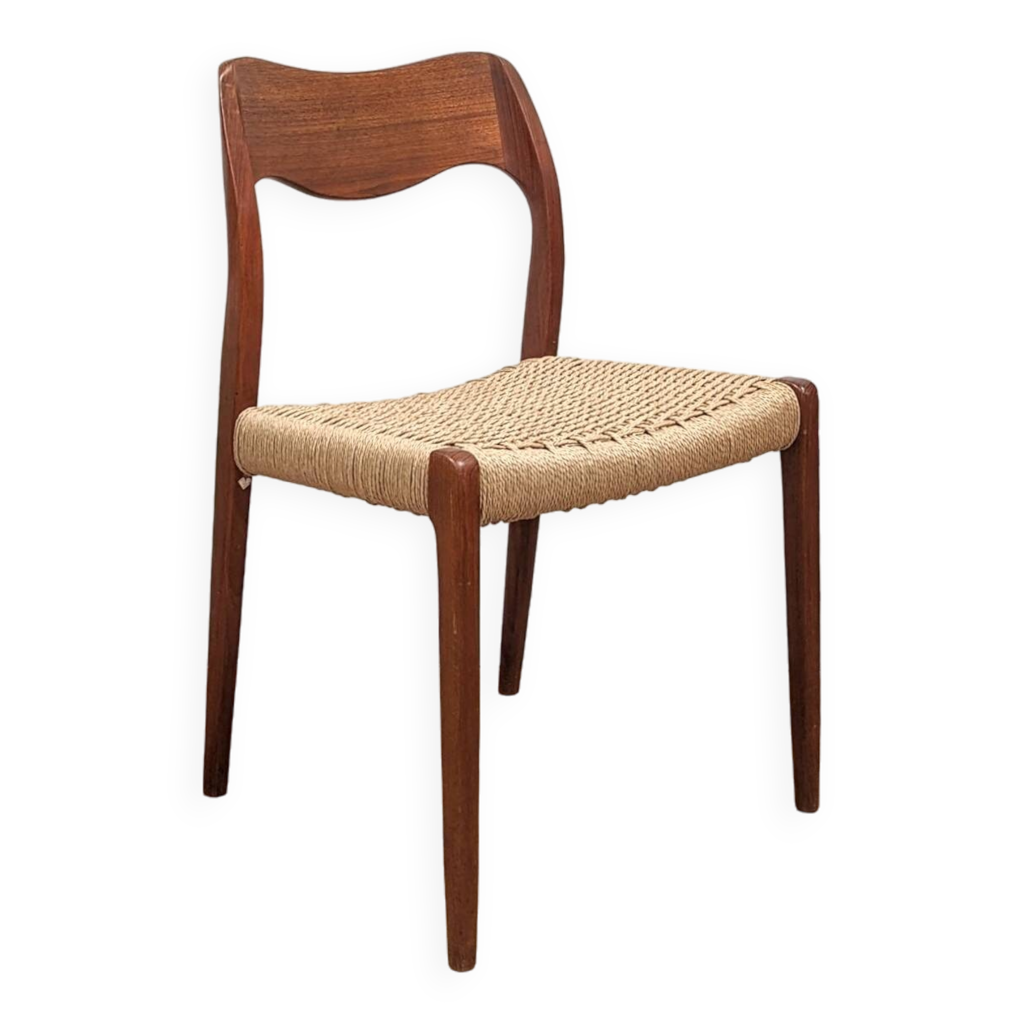 Moller chair replica shop
