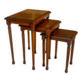 petites tables gigognes en merisier massif