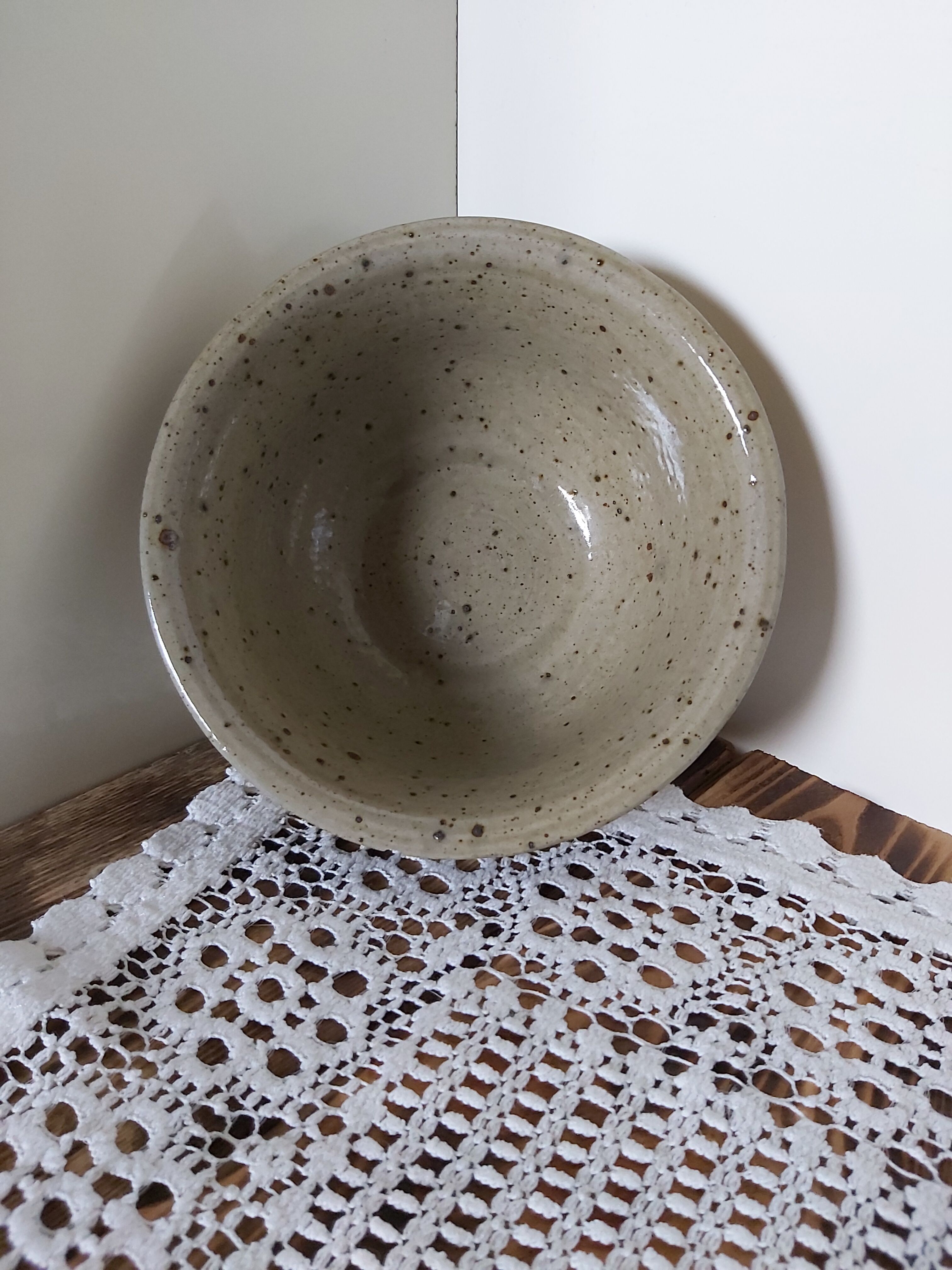 Pyrity sandstone bowl
