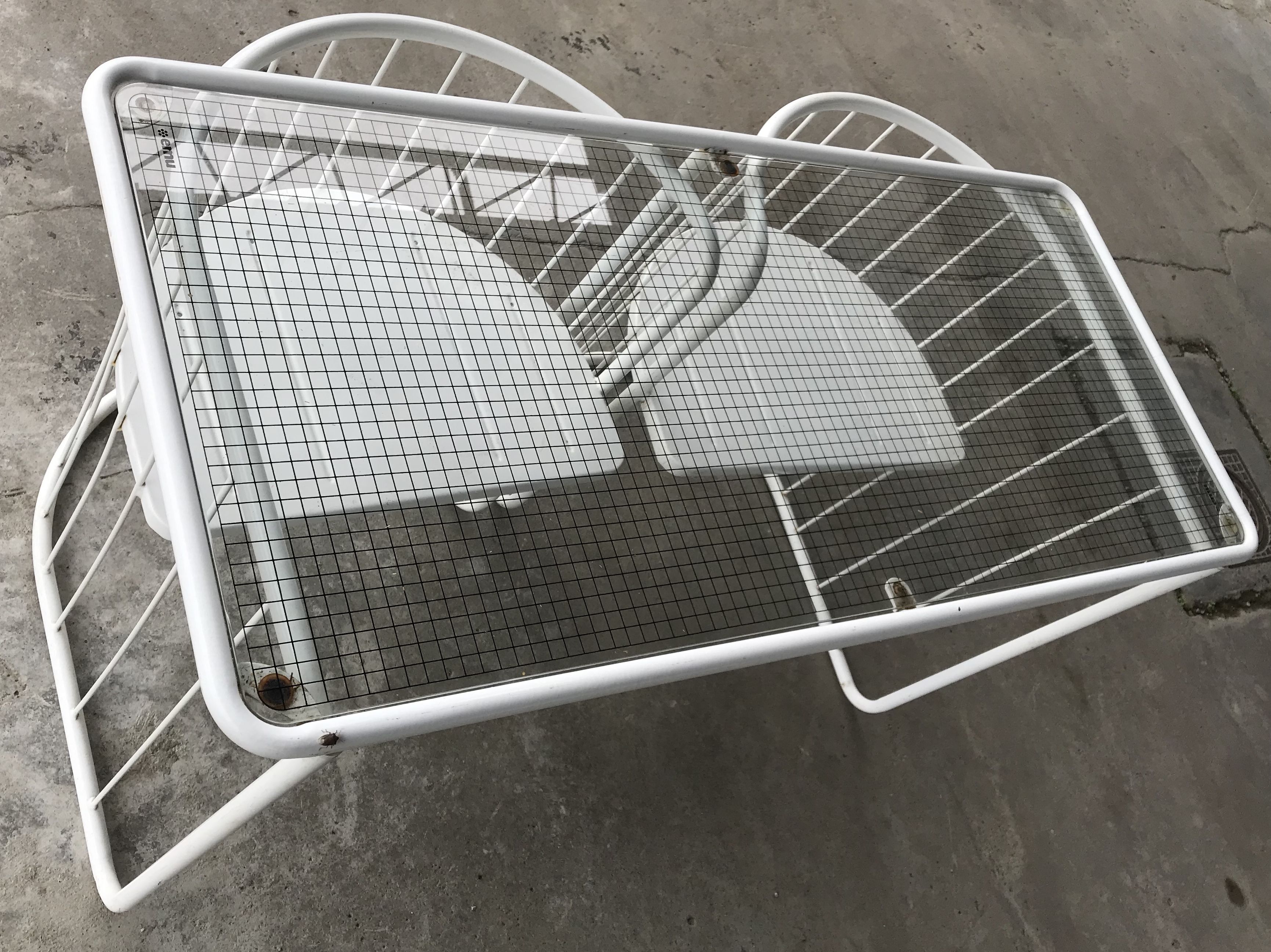 Vintage70's, Emu table in metal and glass, chairs swivelling under the table